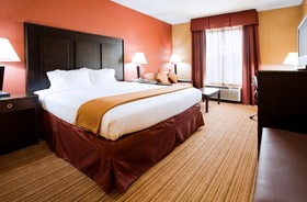 Holiday Inn Express Winston - Salem Downtown West