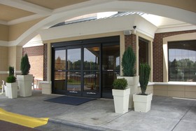 Holiday Inn Express Winston - Salem Downtown West