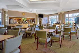La Quinta Inn & Suites by Wyndham Winston-Salem