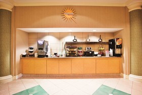 La Quinta Inn & Suites by Wyndham Winston-Salem