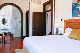 Summit Street Inns