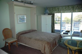 Summer Sands Suites