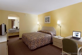 Americas Best Value Inn & Suites