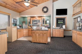 AmericInn Lodge & Suites Bismarck