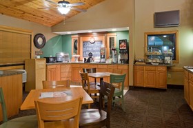 AmericInn Lodge & Suites Bismarck