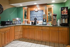 AmericInn Lodge & Suites Bismarck