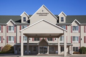 Country Inn & Suites by Radisson, Bismarck, ND