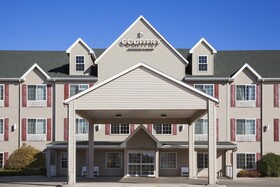 Country Inn & Suites by Radisson, Bismarck, ND
