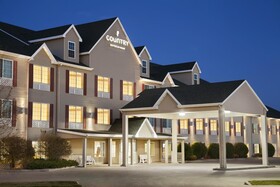 Country Inn & Suites by Radisson, Bismarck, ND