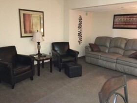 EverSpring Inn & Suites