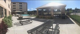 EverSpring Inn & Suites