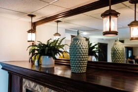EverSpring Inn & Suites