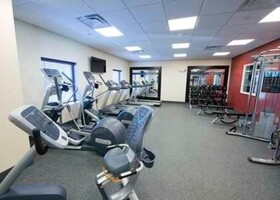 Hampton Inn & Suites Bismarck Northwest