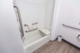 Hampton Inn Bismarck