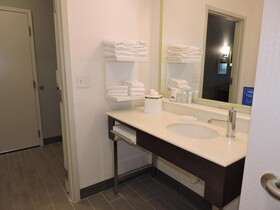 Hampton Inn Bismarck