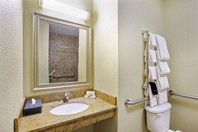 La Quinta Inn & Suites by Wyndham Bismarck
