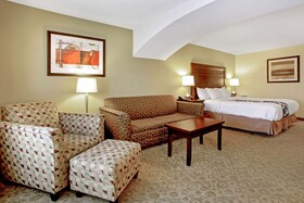 La Quinta Inn & Suites by Wyndham Bismarck