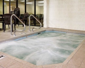 MainStay Suites