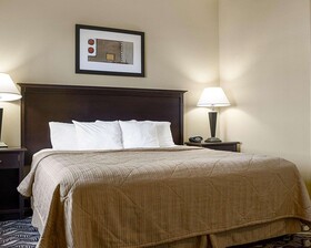 MainStay Suites