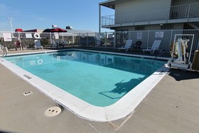 Motel 6 Bismarck
