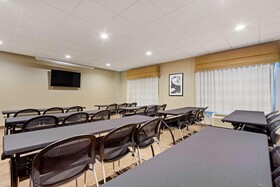 Sleep Inn & Suites Bismarck