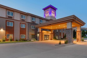 Sleep Inn & Suites Bismarck