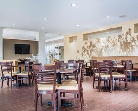 Sleep Inn & Suites Bismarck