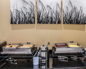 Sleep Inn & Suites Bismarck