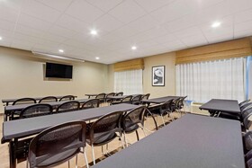 Sleep Inn & Suites Bismarck