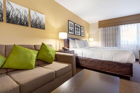 Sleep Inn & Suites Bismarck