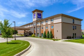 Sleep Inn & Suites Bismarck