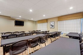 Sleep Inn & Suites Bismarck