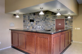 Cobblestone Inn & Suites
