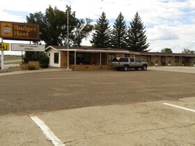 Budget Host 4-U Motel