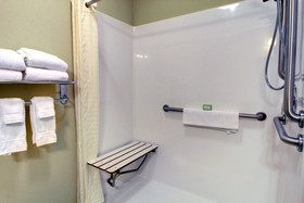 Cobblestone Inn & Suites Carrington