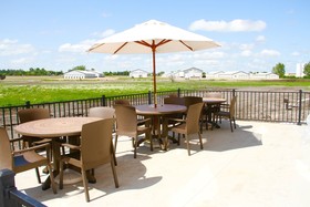 Cobblestone Hotel & Suites - Devils Lake