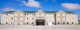 Cobblestone Hotel & Suites - Devils Lake