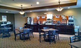 Holiday Inn Express Devils Lake