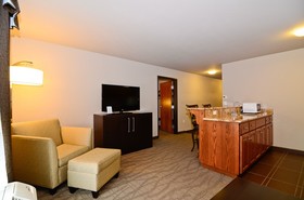 Astoria Hotel And Event Center
