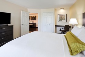 Candlewood Suites Dickinson