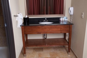 Hampton Inn & Suites Dickinson