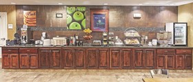 La Quinta Inn & Suites by Wyndham Dickinson