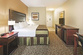 La Quinta Inn & Suites by Wyndham Dickinson