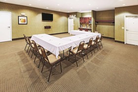 La Quinta Inn & Suites by Wyndham Dickinson