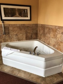 AmericInn by Wyndham Fargo Medical Center