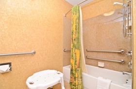 Best Western Plus Kelly Inn & Suites