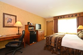 Best Western Plus Kelly Inn & Suites