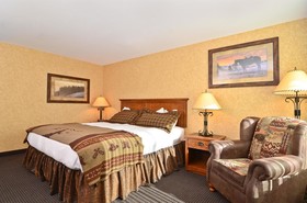 Best Western Plus Kelly Inn & Suites
