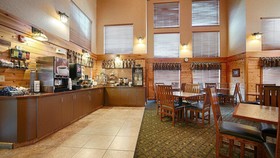 Best Western Plus Kelly Inn & Suites