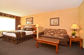Best Western Plus Kelly Inn & Suites